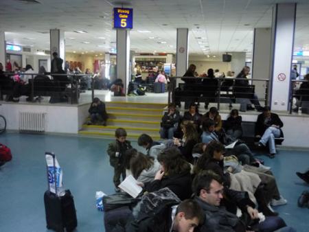 aeropuerto-grecia.jpg